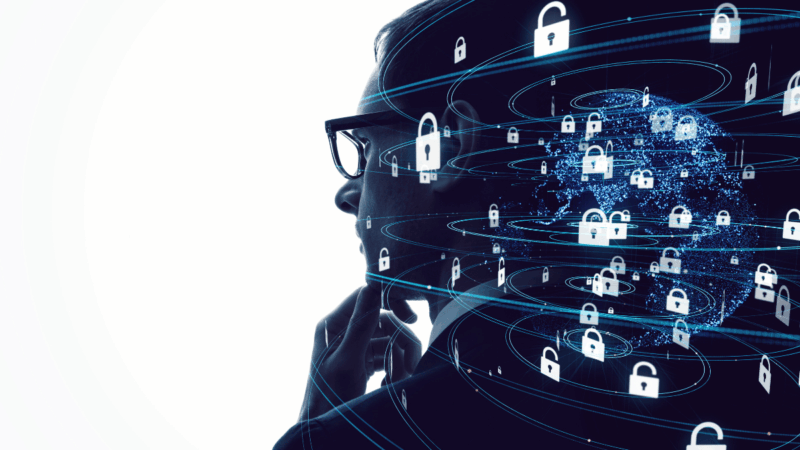 Referente CSIRT NIS2: profilo professionale con rete globale e lucchetti digitali, gestione incidenti.